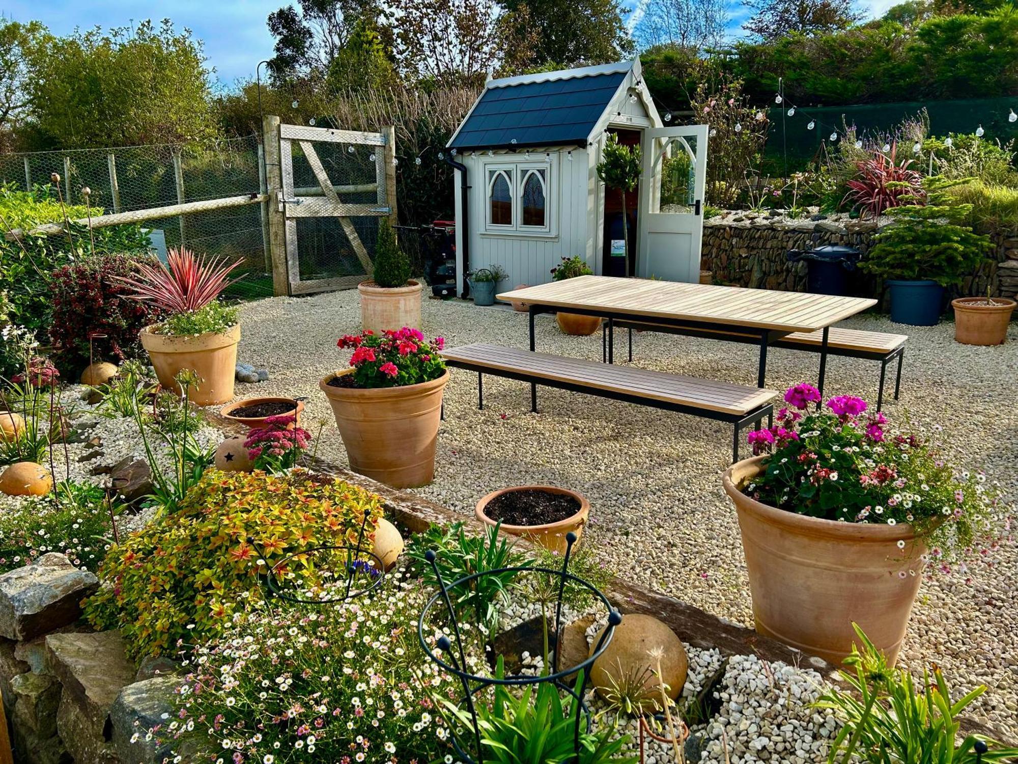 West Lyn Farm B&B And Shepherd Hut 林顿 外观 照片