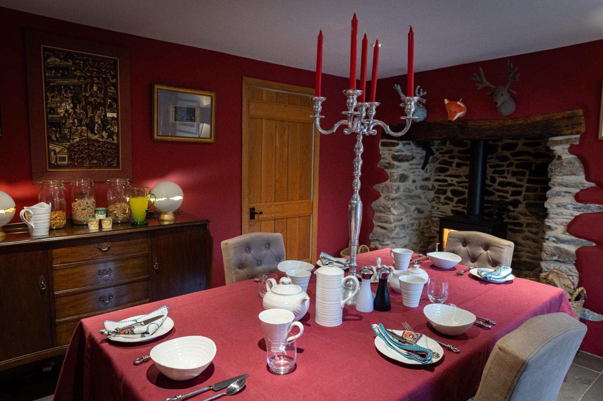 West Lyn Farm B&B And Shepherd Hut 林顿 外观 照片
